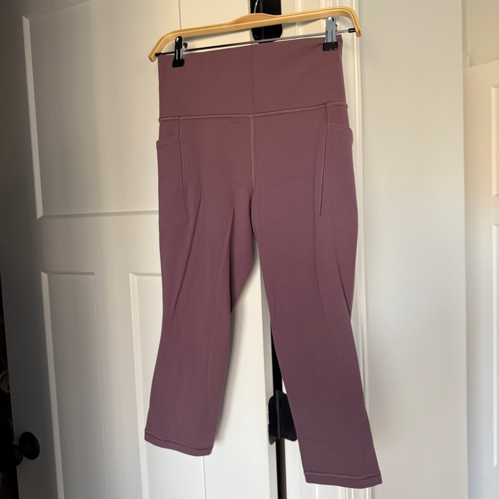 Athleta Stash Salutation pocket purple‎ high rise